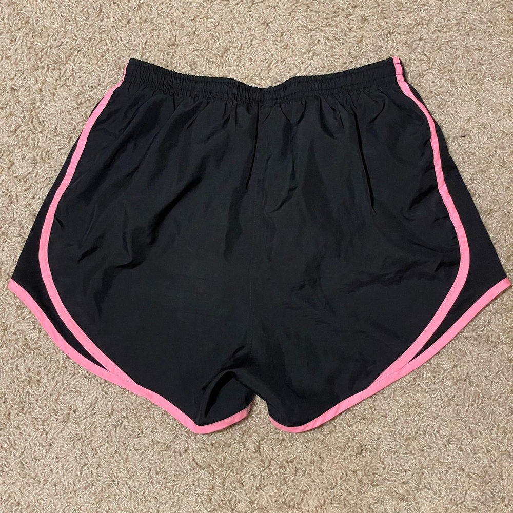 Nike Women’s Dri-fit Shorts Size XS - Picture 3 of 3